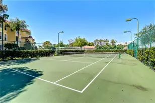 4610 St Croix Ln, Naples, FL 34109 - Photo 34