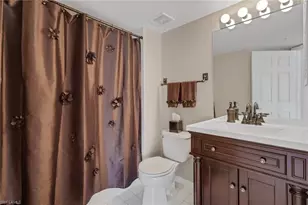 4610 St Croix Ln, Naples, FL 34109 - Photo 20