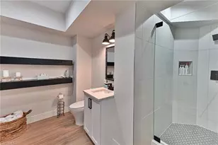 198 Topanga Dr, Bonita Springs, FL 34134 - Photo 36