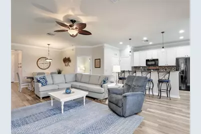 15100 Danios Dr, Bonita Springs, FL 34135 - Photo 4