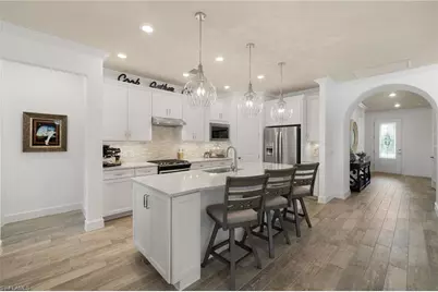 7545 Geranium Way, Naples, FL 34114 - Photo 10