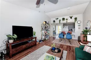 8294 Key Royal Cir, Naples, FL 34119 - Photo 16