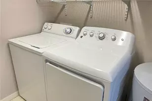 8294 Key Royal Cir, Naples, FL 34119 - Photo 22