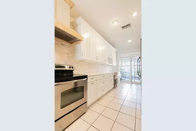 1728 Morning Sun Ln, Naples, FL 34119 - Photo 8