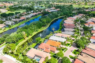 9227 Troon Lakes Dr, Naples, FL 34109 - Photo 6
