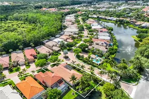 9227 Troon Lakes Dr, Naples, FL 34109 - Photo 38