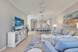 9394 Pocida Ct, Naples, FL 34119 - Photo 6