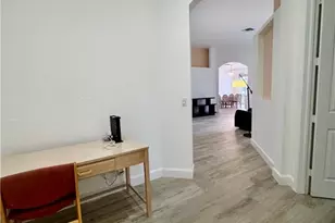 400 Harvard Ct, Naples, FL 34104 - Photo 12