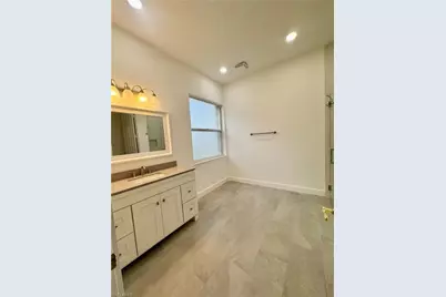 400 Harvard Ct, Naples, FL 34104 - Photo 22