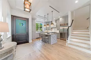 434 3rd Ave S, Naples, FL 34102 - Photo 2