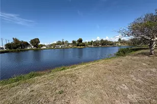 2500 Lee St, Naples, FL 34112 - Photo 6