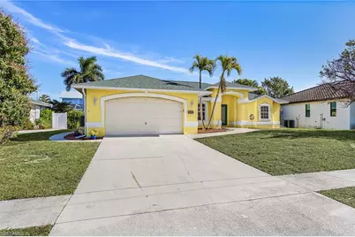 1520 Biscayne Way, Marco Island, FL 34145 - Photo 2