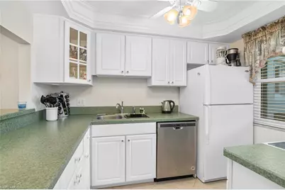 3100 Binnacle Dr #104, Naples, FL 34103 - Photo 6