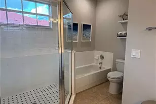 8125 Celeste Dr, Naples, FL 34113 - Photo 18