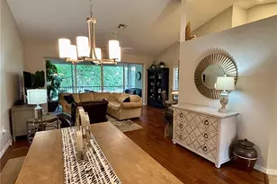 8125 Celeste Dr, Naples, FL 34113 - Photo 10