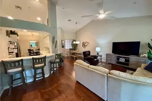 8125 Celeste Dr, Naples, FL 34113 - Photo 12