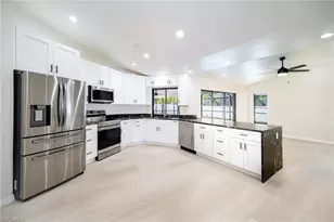 10731 Regent Cir, Naples, FL 34109 - Photo 6