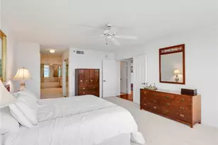 4251 Gulf Shore Blvd N, Naples, FL 34103 - Photo 20