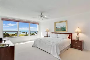 4251 Gulf Shore Blvd N, Naples, FL 34103 - Photo 16