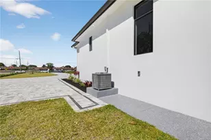 1886 39th St SW, Naples, FL 34117 - Photo 46