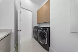 1886 39th St SW, Naples, FL 34117 - Photo 32