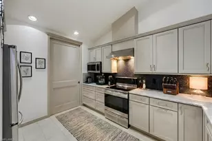 6624 Trident Way, Naples, FL 34108 - Photo 4