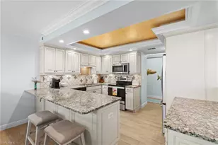 9375 Gulf Shore Dr, Naples, FL 34108 - Photo 18