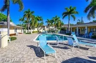 637 12th Ave S, Naples, FL 34102 - Photo 6