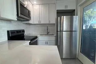 637 12th Ave S, Naples, FL 34102 - Photo 10