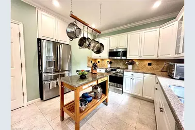 738 Park Ave, Naples, FL 34110 - Photo 10