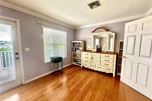 738 Park Ave, Naples, FL 34110 - Photo 16