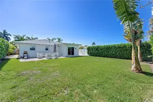 795 94th Ave N, Naples, FL 34108 - Photo 24