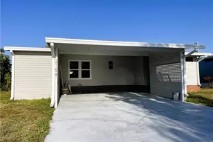 3158 Bunny Run Dr, North Fort Myers, FL 33917 - Photo 2