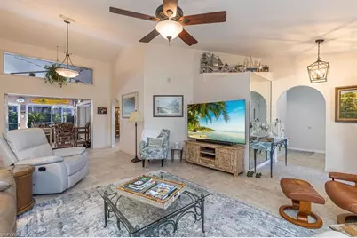 2442 Outrigger Ln, Naples, FL 34104 - Photo 6