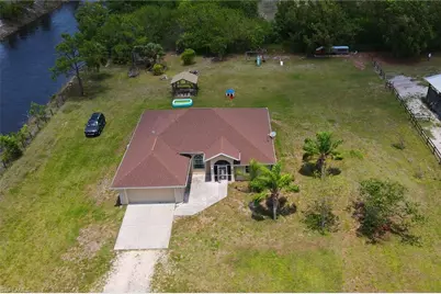 2330 45th Ave NE, Naples, FL 34120 - Photo 4