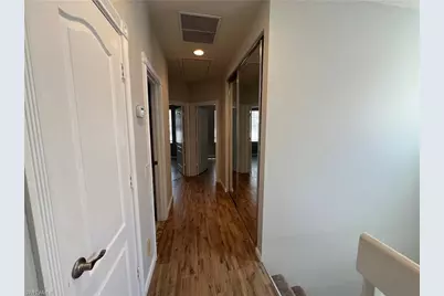 5365 Cove Cir #125, Naples, FL 34119 - Photo 8