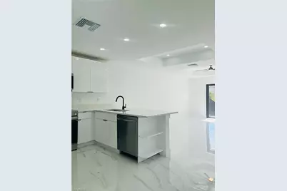 1112 E 12th St, Lehigh Acres, FL 33972 - Photo 6