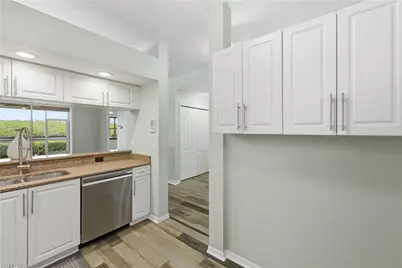 182 Newport Dr #1003, Naples, FL 34114 - Photo 10