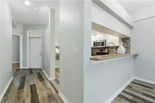 182 Newport Dr, Naples, FL 34114 - Photo 6