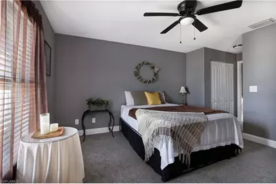 2212 NE 5th Ave, Cape Coral, FL 33909 - Photo 12