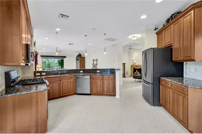 9359 Trieste Dr, Fort Myers, FL 33913 - Photo 10