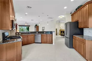 9359 Trieste Dr, Fort Myers, FL 33913 - Photo 10