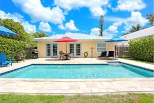 856 98th Ave N, Naples, FL 34108 - Photo 1