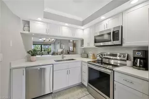 265 Deerwood Cir, Naples, FL 34113 - Photo 10