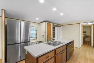 17 Spoonbill Ave, Everglades City, FL 34139 - Photo 10