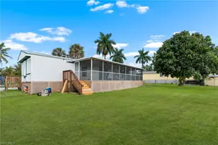 17 Spoonbill Ave, Everglades City, FL 34139 - Photo 28