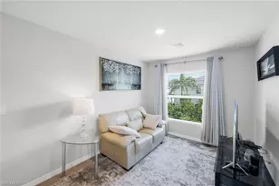 15171 Wildflower Cir, Naples, FL 34119 - Photo 16