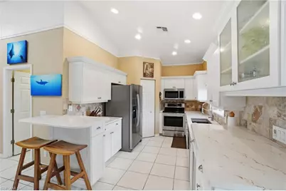 27051 Flamingo Dr, Bonita Springs, FL 34135 - Photo 10