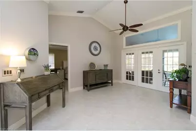 333 Wentworth Ct, Naples, FL 34104 - Photo 24