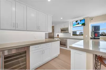 300 Park Shore Dr #PHA6, Naples, FL 34103 - Photo 12